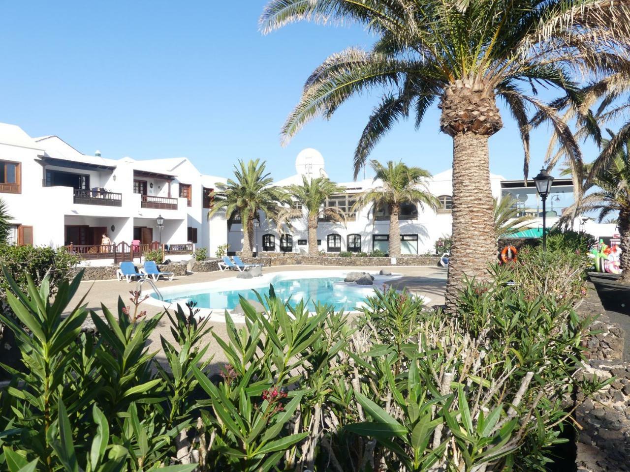 Beachside Jablillo Y Cucharas Costa Teguise Exterior photo