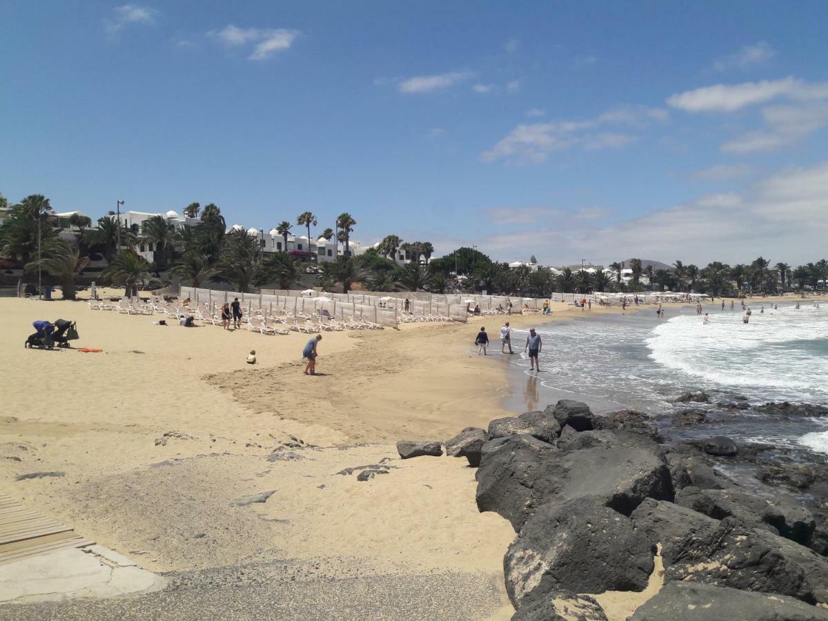 Beachside Jablillo Y Cucharas Costa Teguise Exterior photo